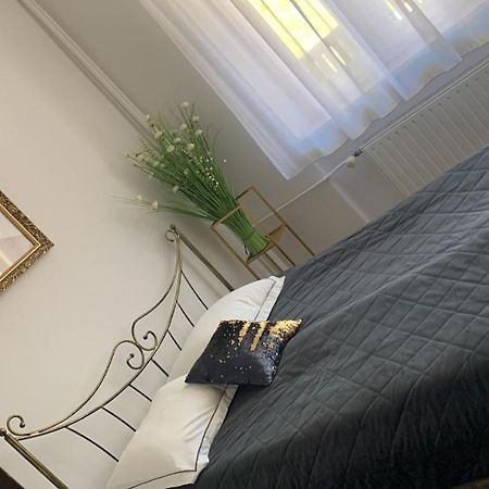 Stary Toruń Golden Apartament Legionow מראה חיצוני תמונה
